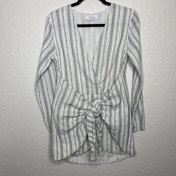 L'ACADEMIE Revolve The Meadow Dress‎ Striped White Gray Long Sleeve  Size S - Picture 4 of 14